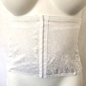 Crownette 099 Waist Cincher Shapewear Size‎ 48 (9X) White